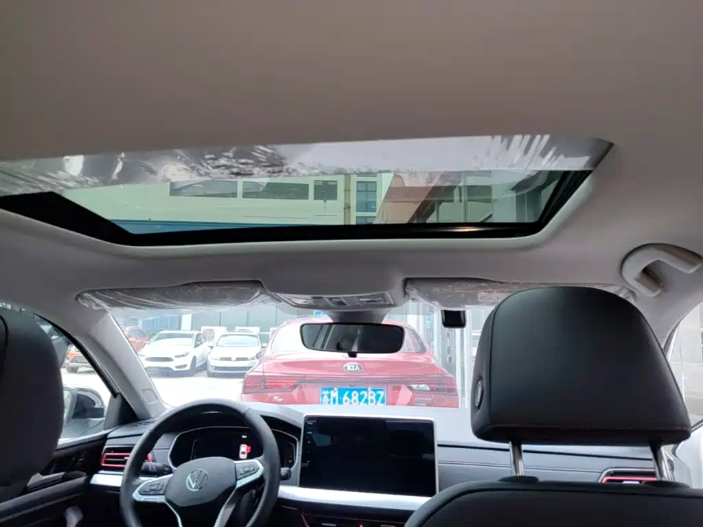 Volkswagen Lavida — миниатюра 18
