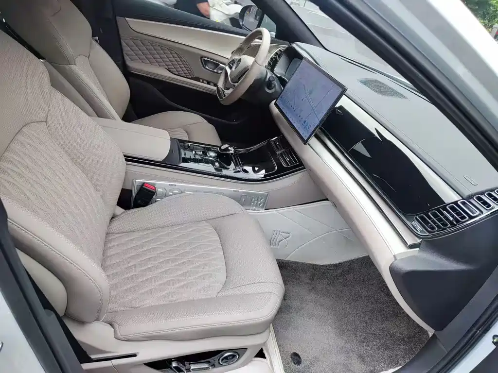 BYD Han 2024 EV 605KM Luxury