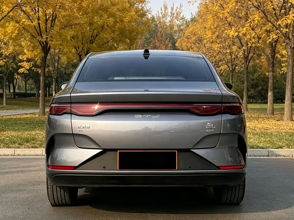 BYD Qin L — миниатюра 5