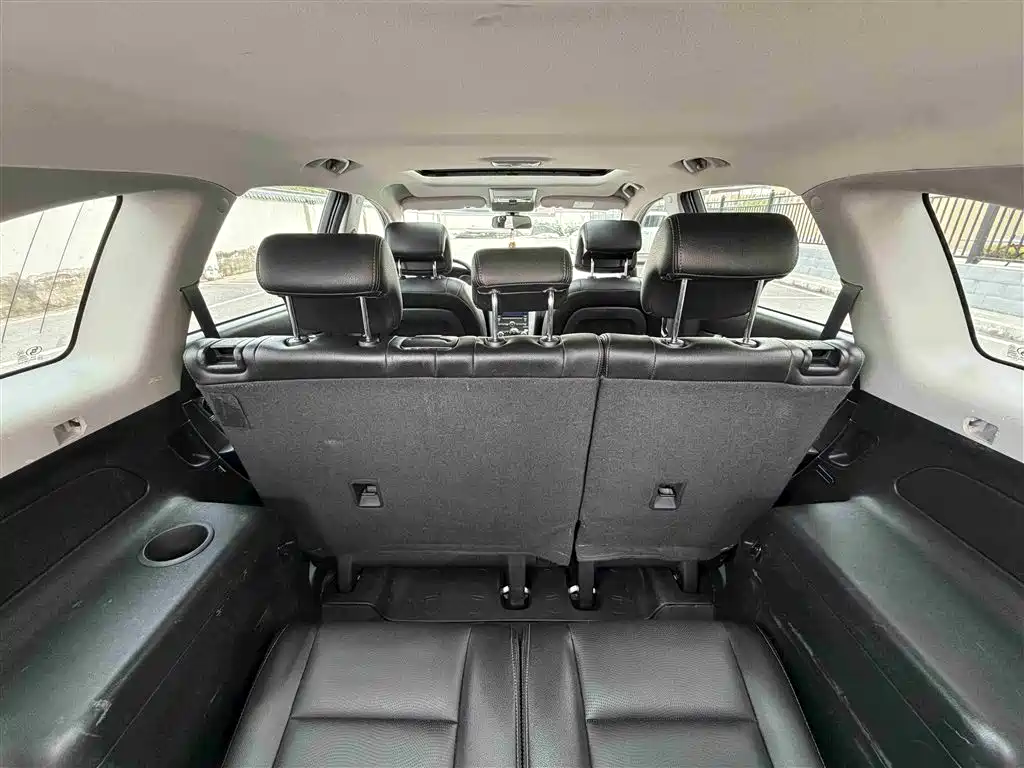 Chevrolet Captiva 2017 2.4L Flagship 7 мест