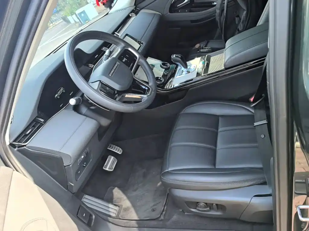 Land Rover Evoque — миниатюра 15