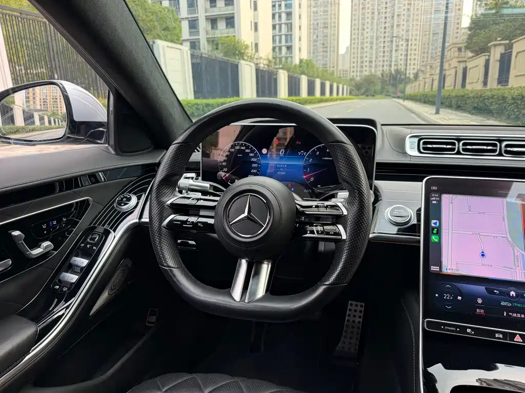 Mercedes-Benz S-Class — миниатюра 12
