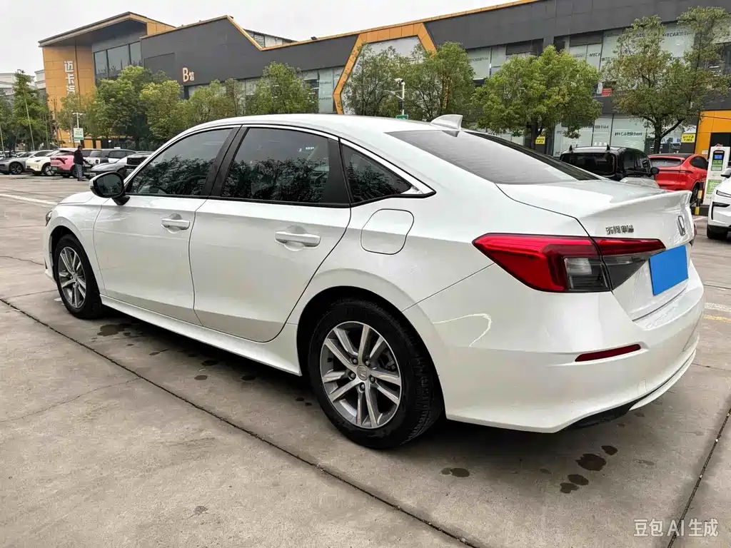 Honda Civic — миниатюра 9