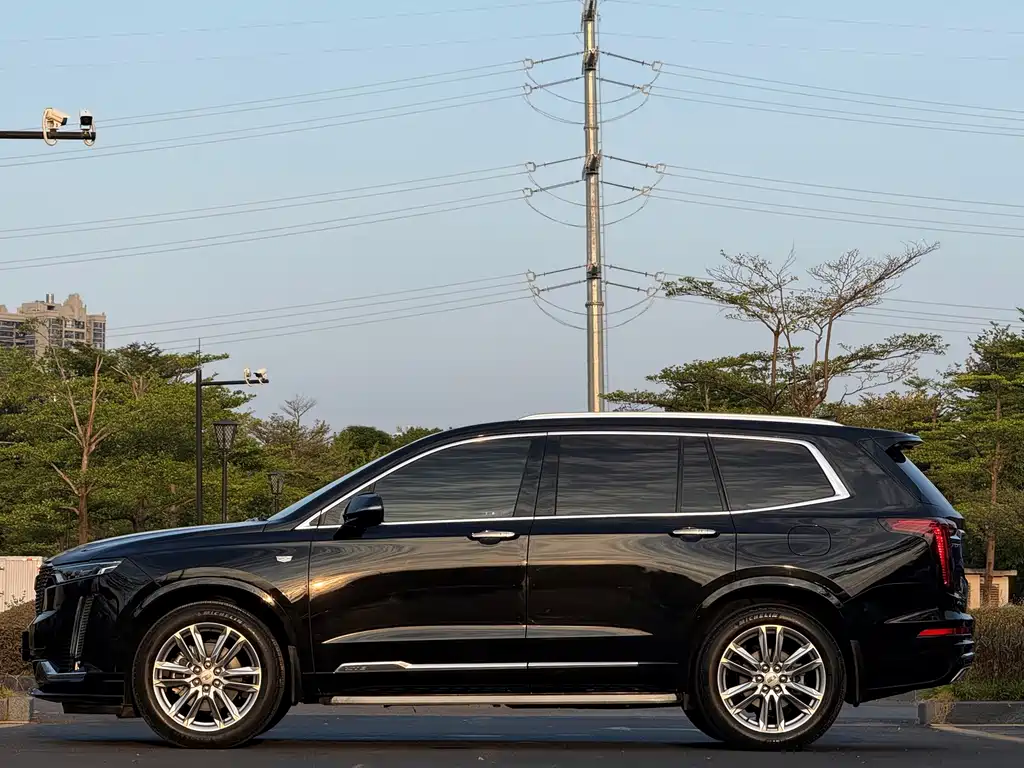 Cadillac XT6 — миниатюра 6