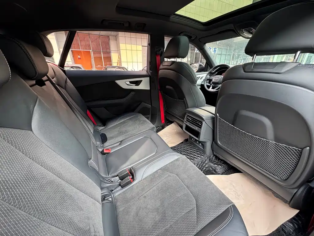Audi Q8 2019 55 TFSI Premium