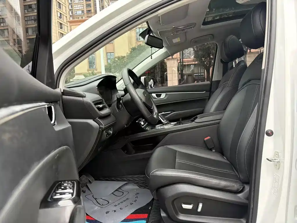 Wuling Victory — миниатюра 10