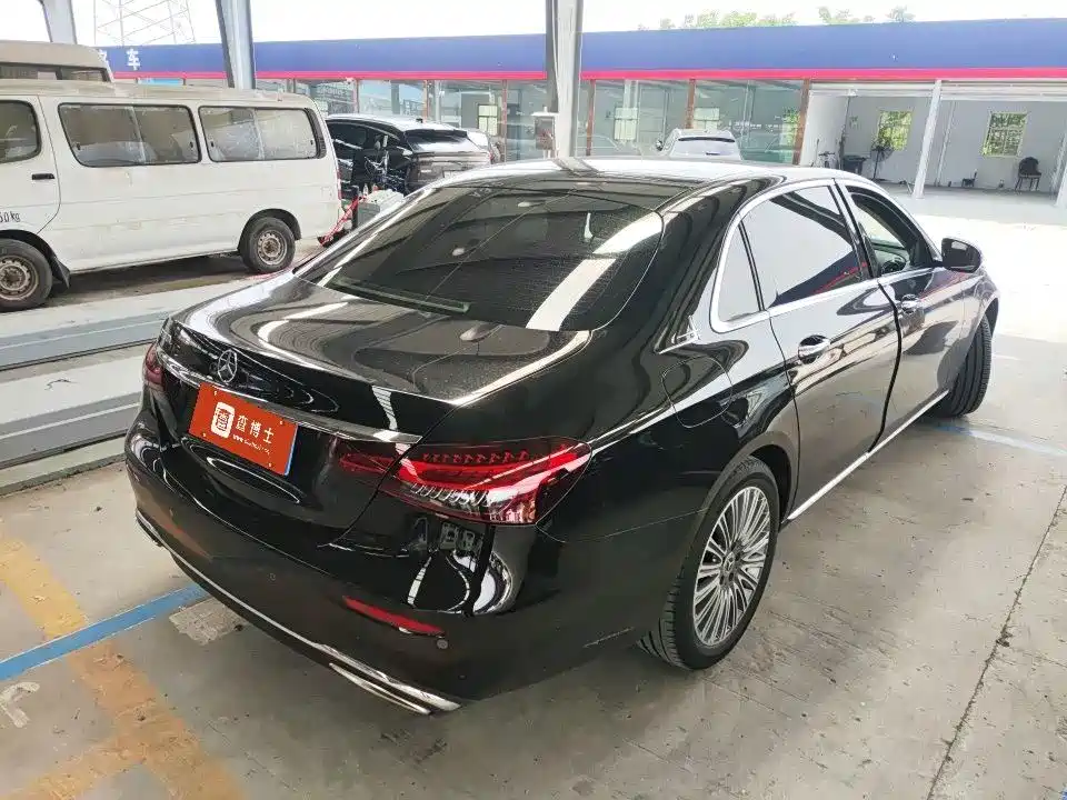 Mercedes-Benz E-Class E 2022 E 300 L Luxury