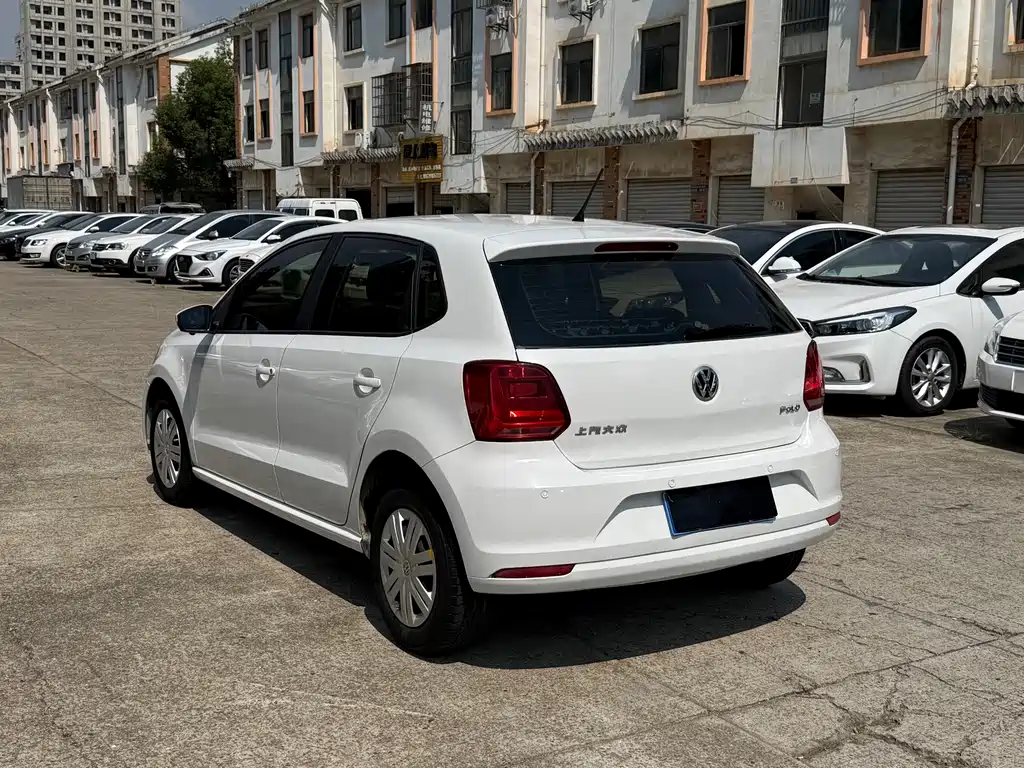Volkswagen Polo — миниатюра 7