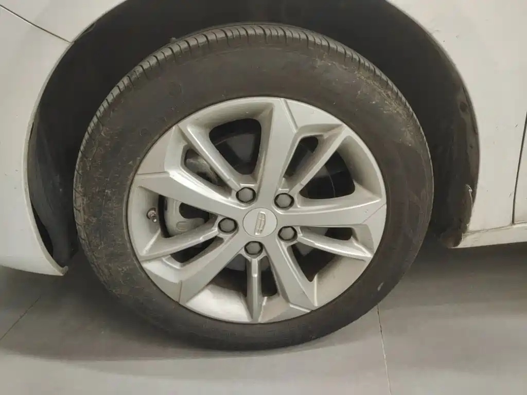 Geely Emgrand GL — миниатюра 23