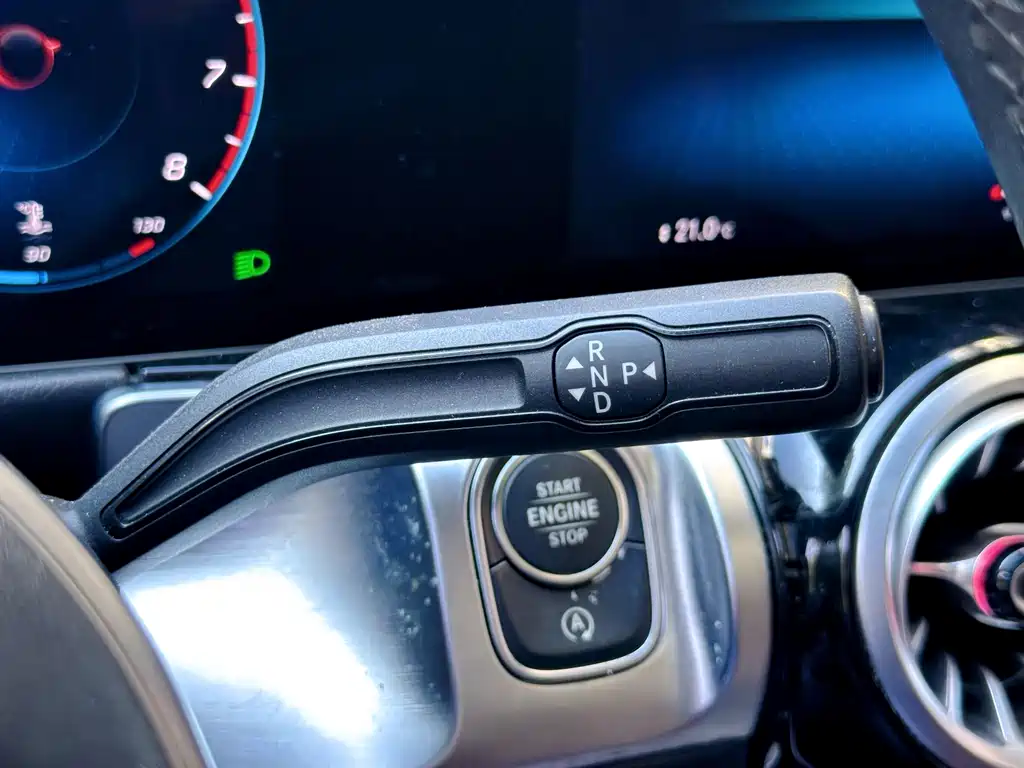 Mercedes-Benz GLB — миниатюра 14