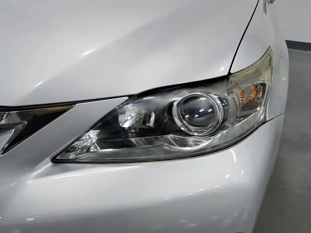 Lexus CT — миниатюра 7