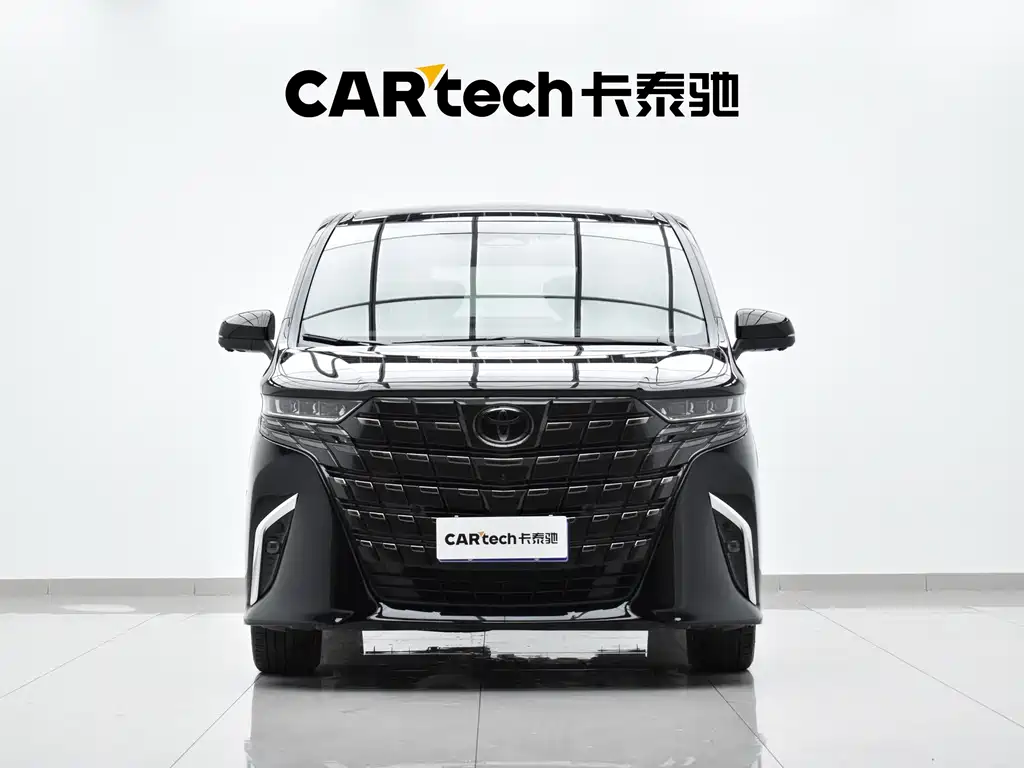Toyota Alphard — миниатюра 3