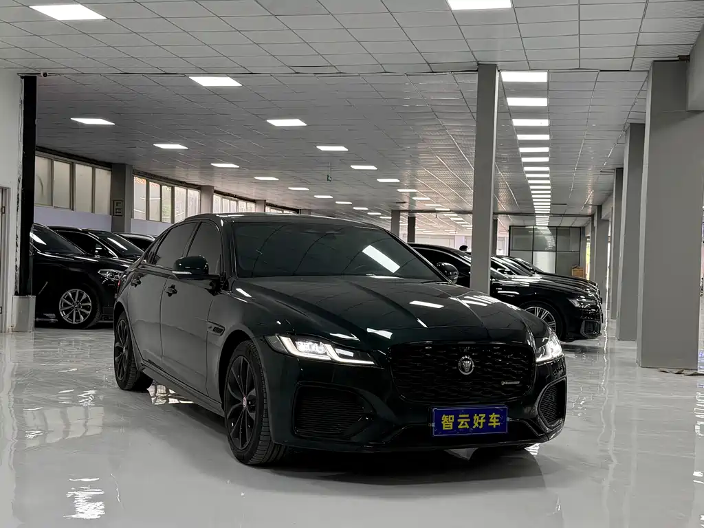 Jaguar XFL 2021 XFL 2.0T P250 Sport