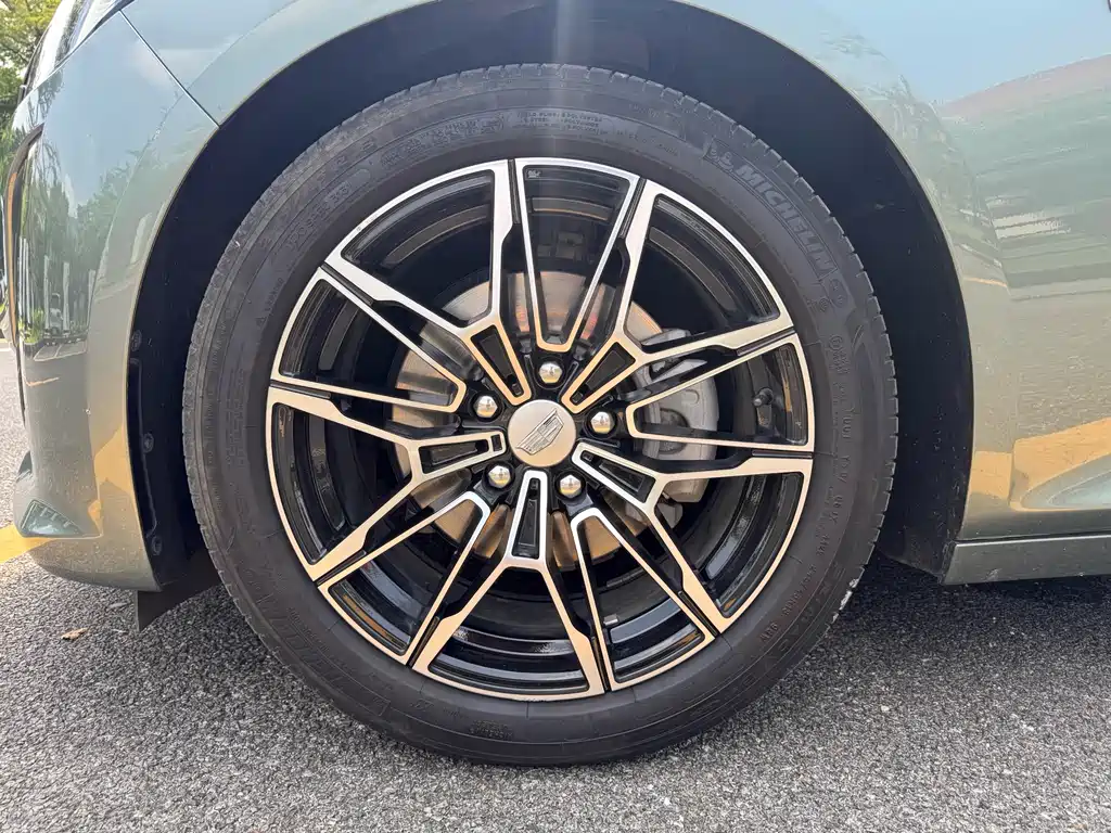 Cadillac CT5 2022 28T Luxury （ Standard ）