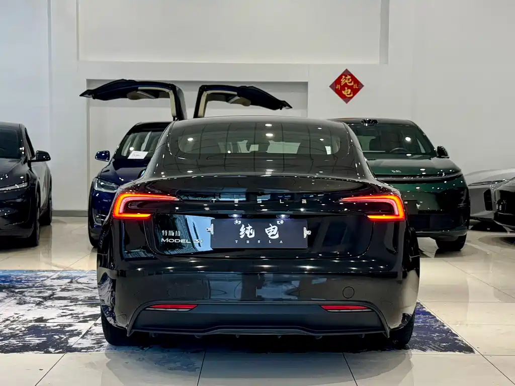 Tesla Model 3 — фотографии объявления, Фото 16