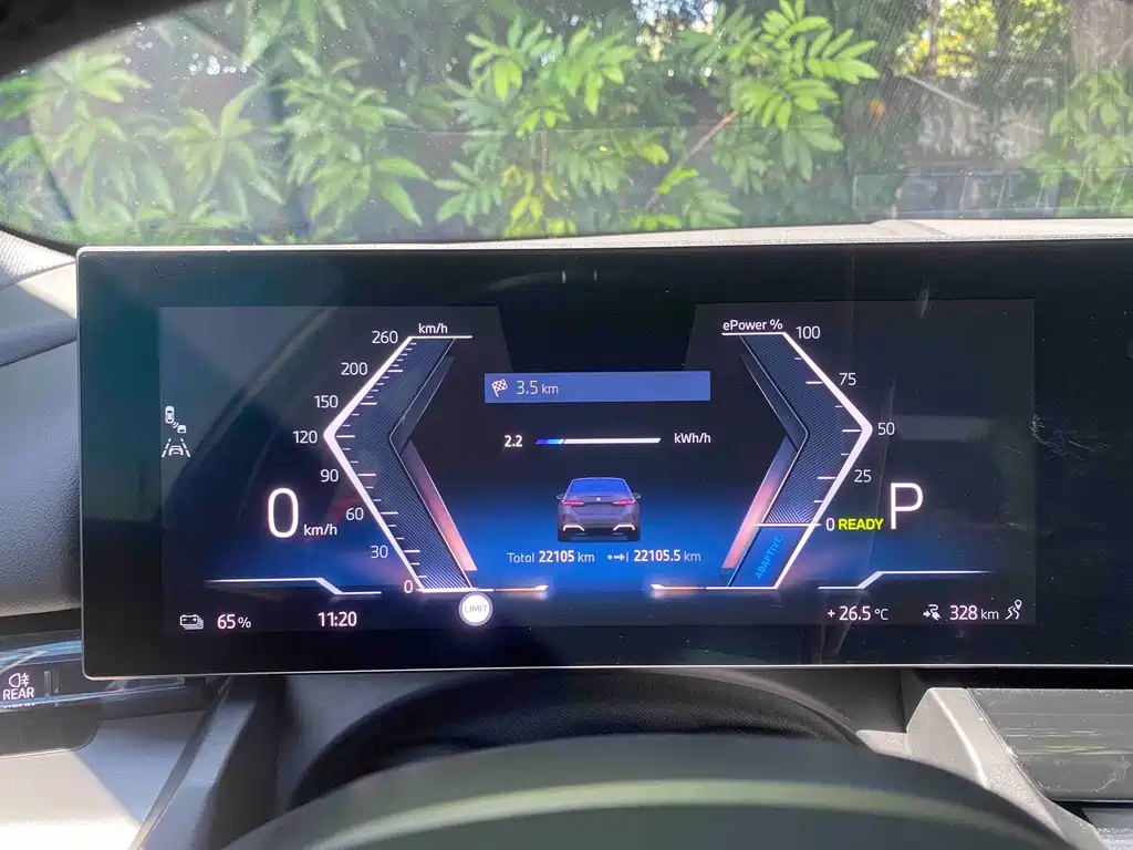 BMW i5 — миниатюра 14