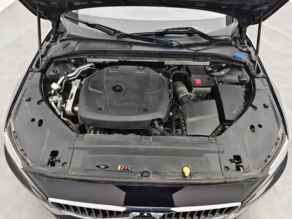 Volvo S90 — миниатюра 10