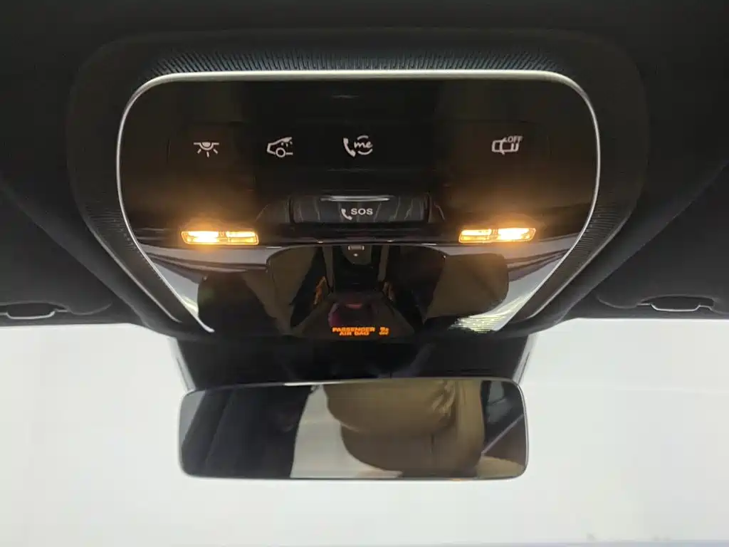 Mercedes-Benz E-Class — миниатюра 24