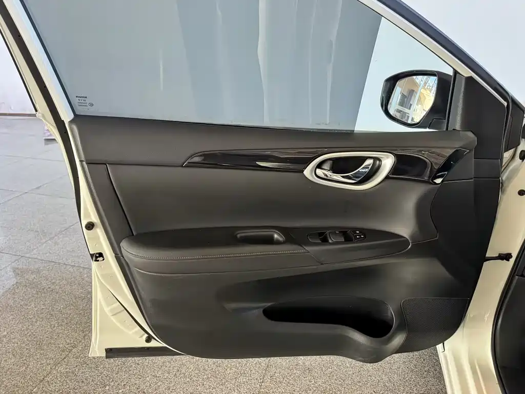 Nissan Sylphy — миниатюра 31