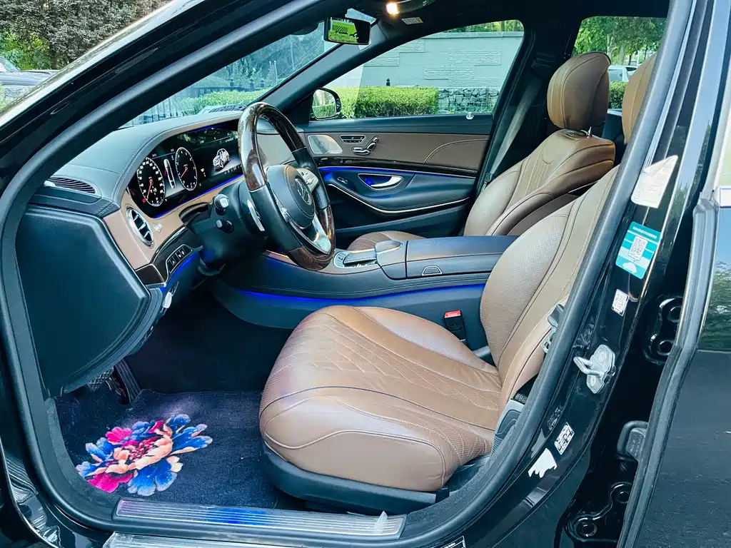 Mercedes-Benz S-Class — миниатюра 10