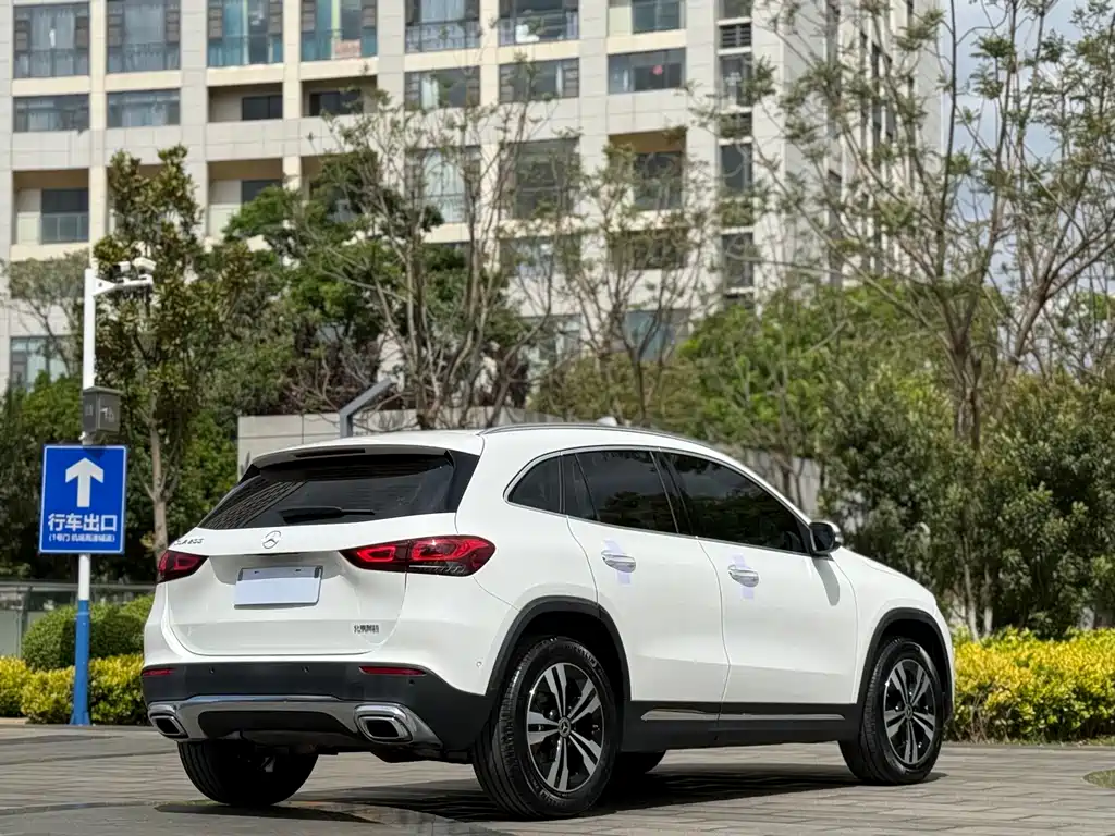 Mercedes-Benz GLA 2020 GLA 200
