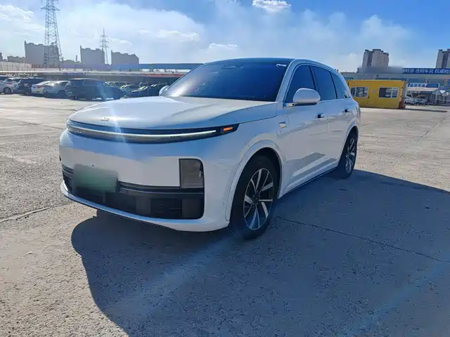 Li Auto L7