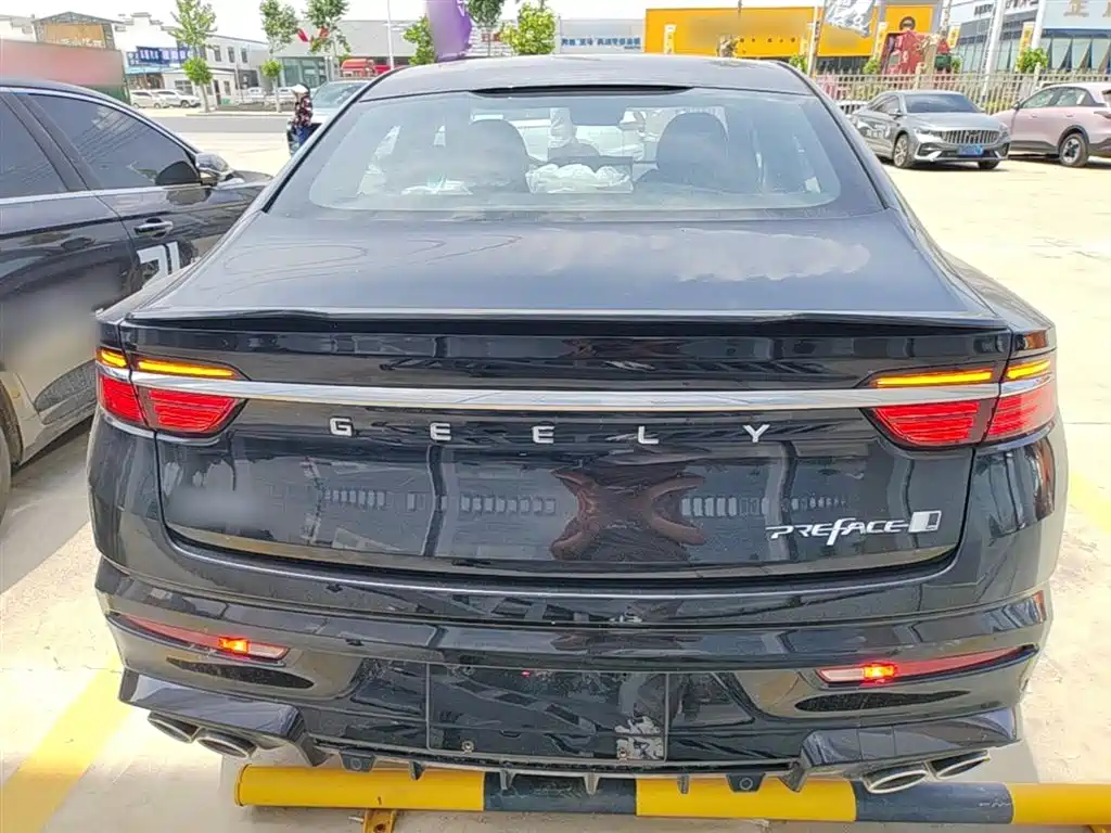 Geely Preface 2025 2.0TD