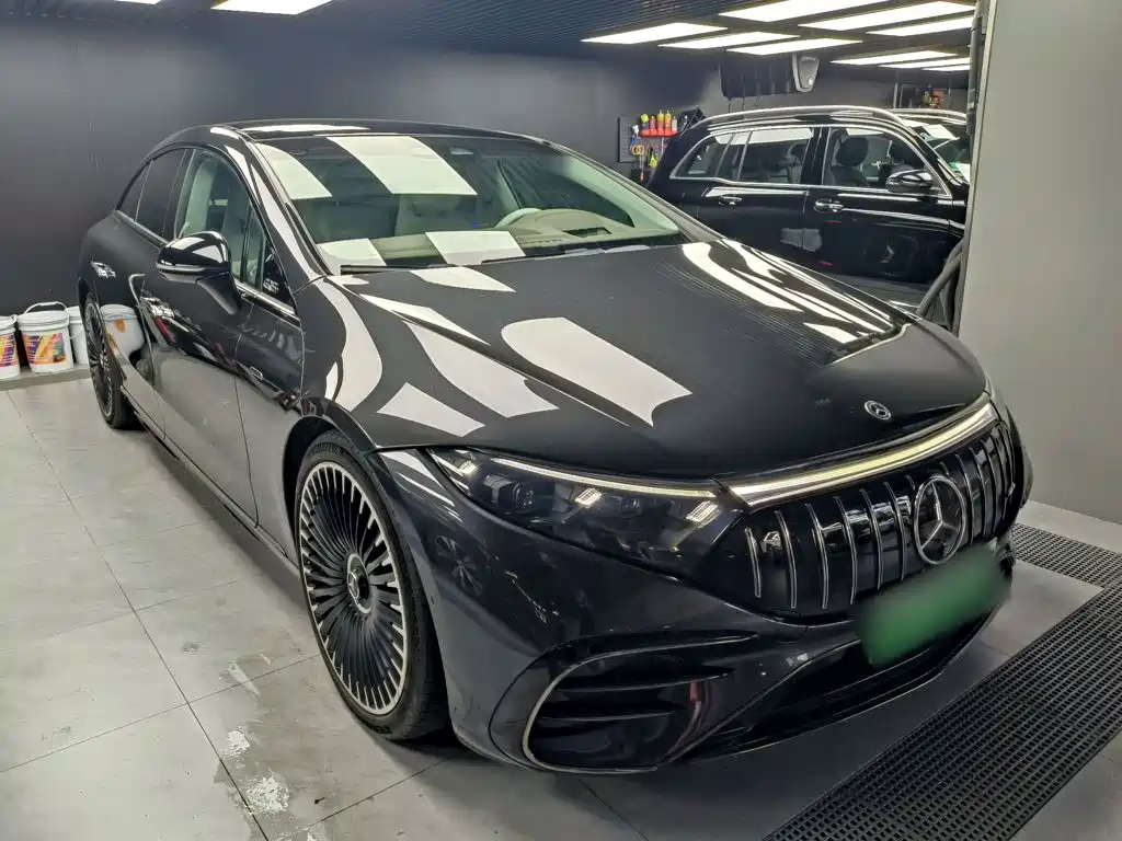 Mercedes-Benz EQS AMG — миниатюра 8