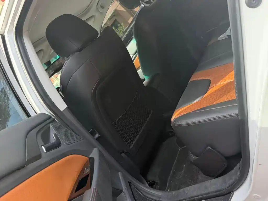 BYD Qin NEV — миниатюра 6