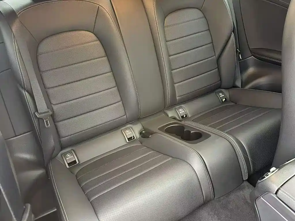 Mercedes-Benz C-Class (Import) — миниатюра 6