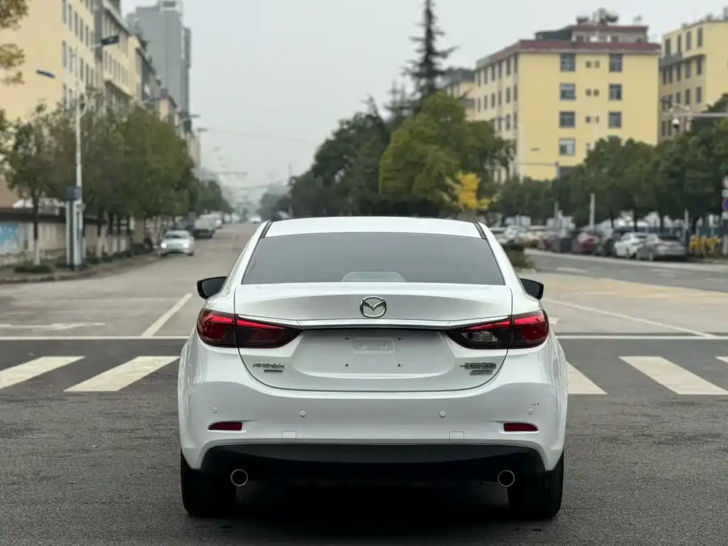 Mazda Atenza — миниатюра 8