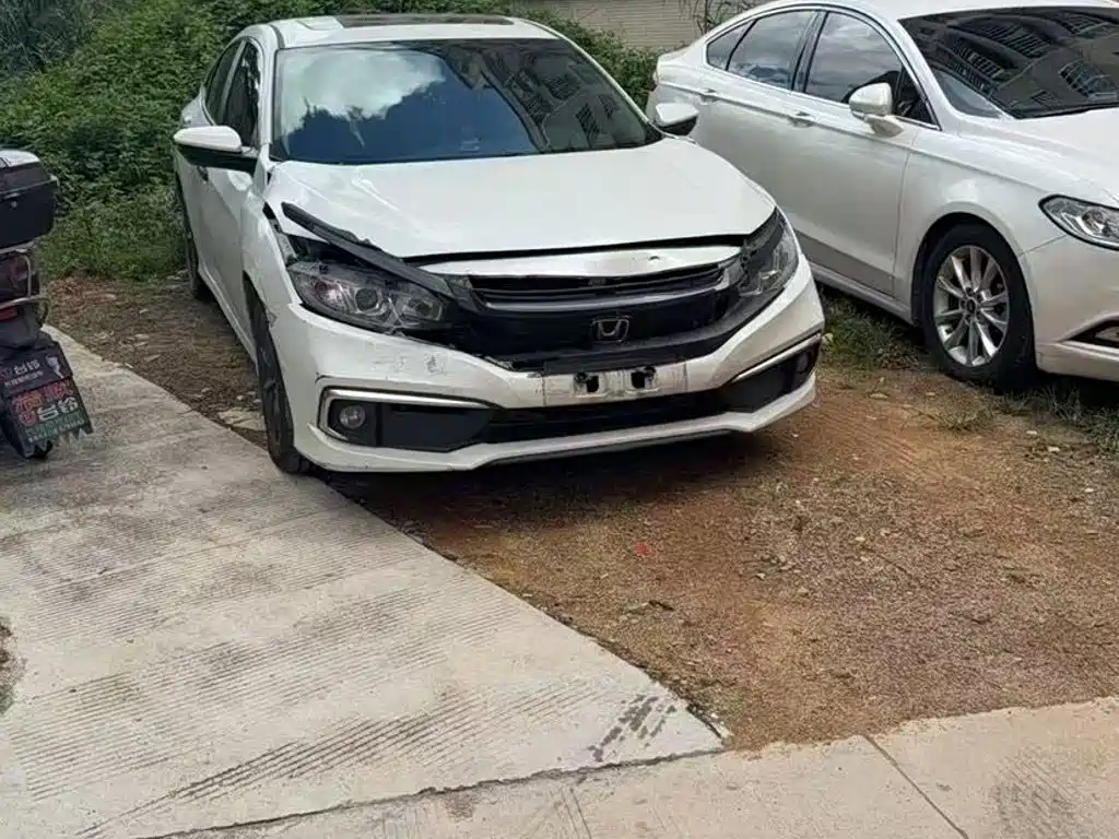 Honda Civic — миниатюра 9