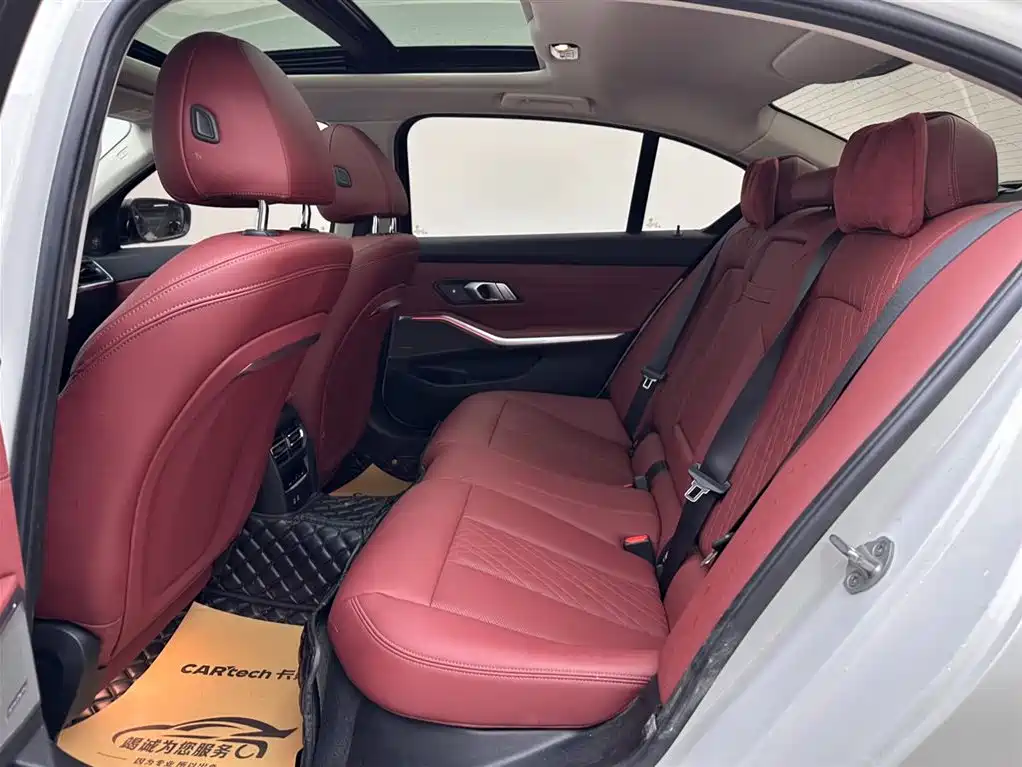 BMW i3 2024 eDrive 40 L Sport