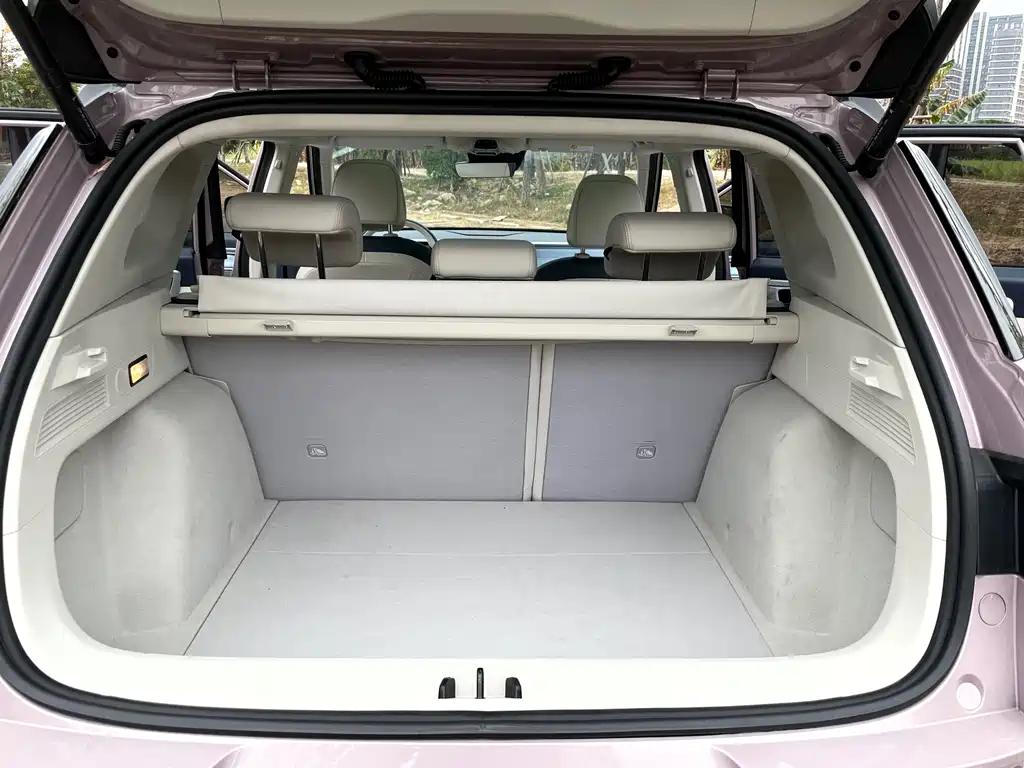 GEELY AUTOMOBILE GEELY ICON