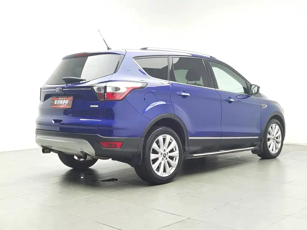 Ford Kuga — миниатюра 2