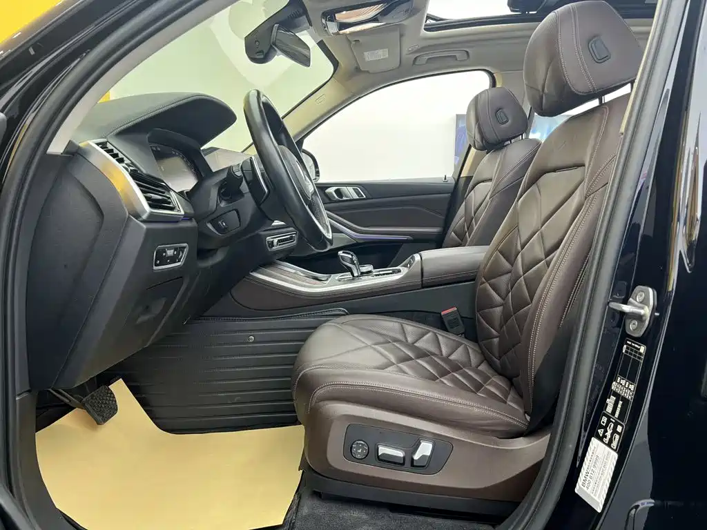 BMW X5 — миниатюра 21