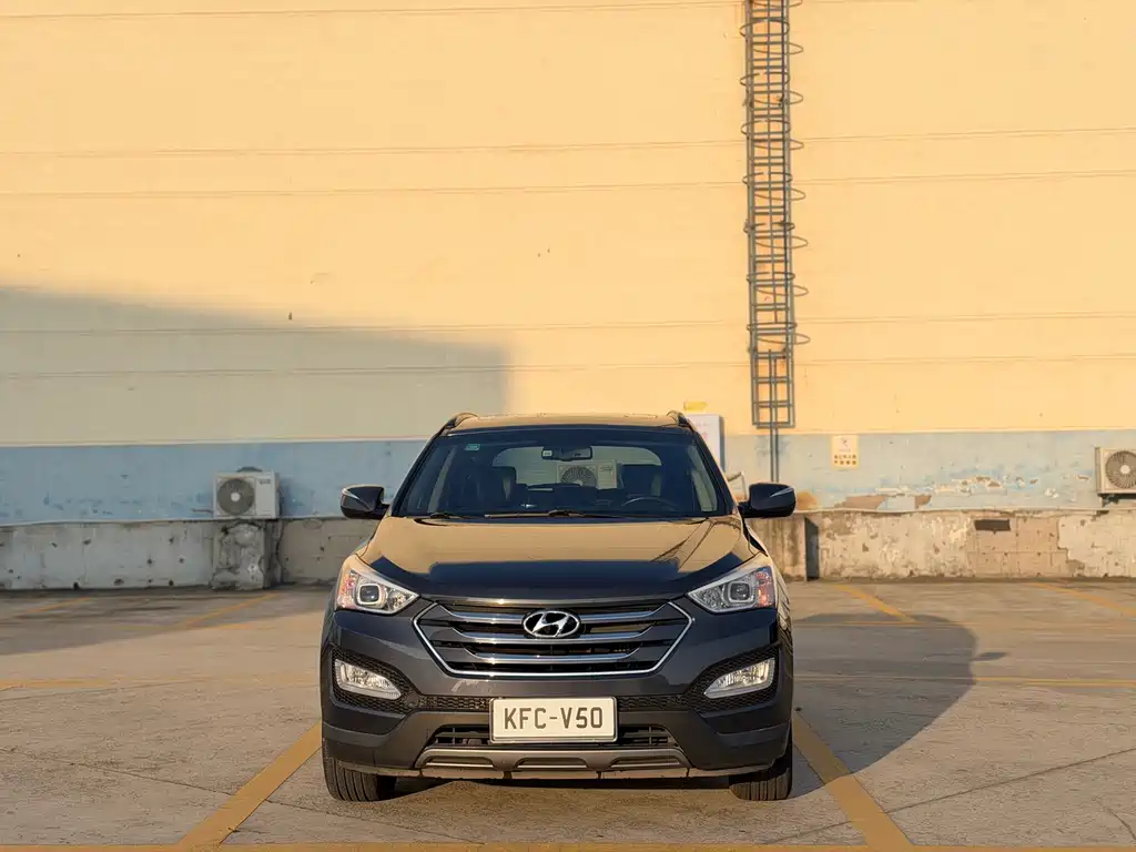 Hyundai Santa Fe — миниатюра 3