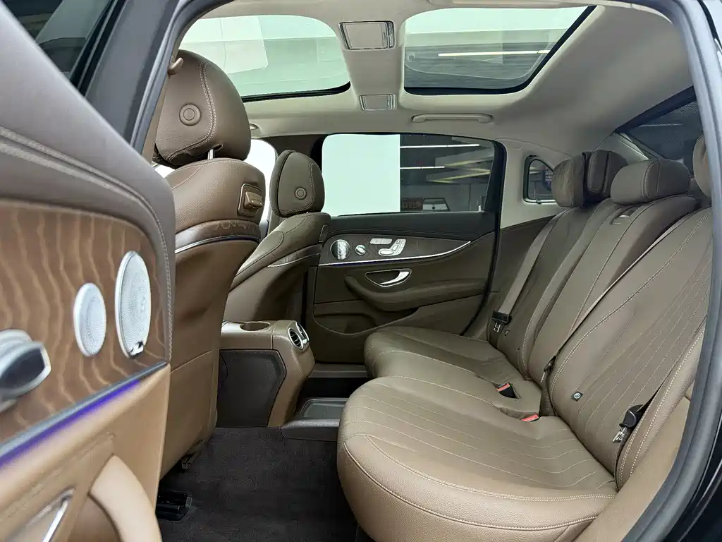 Mercedes-Benz E-Class E 2020 E 300 L Luxury