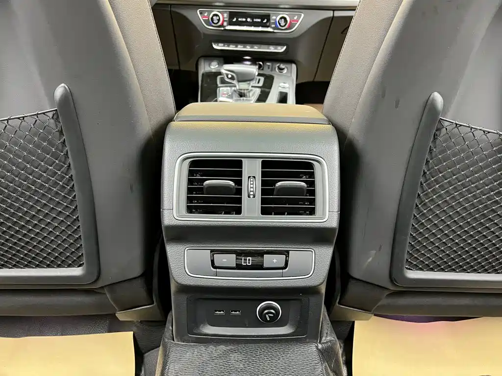 Audi Q5L — миниатюра 25