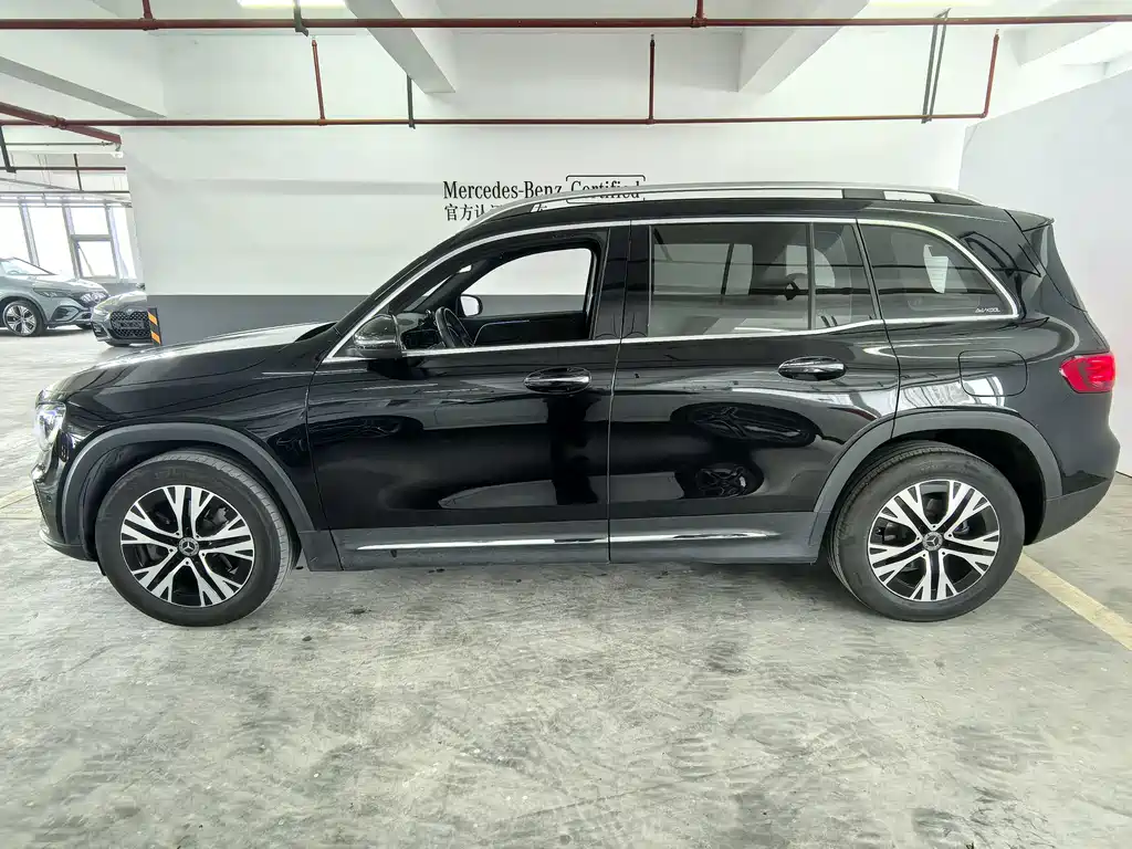 Mercedes-Benz GLB — миниатюра 4