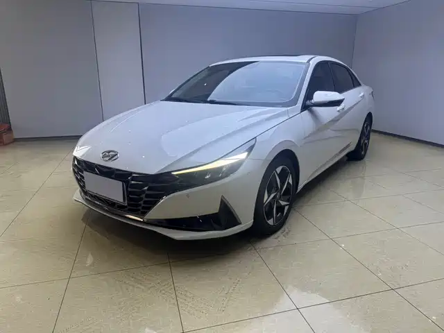 HYUNDAI ELANTRA 2022