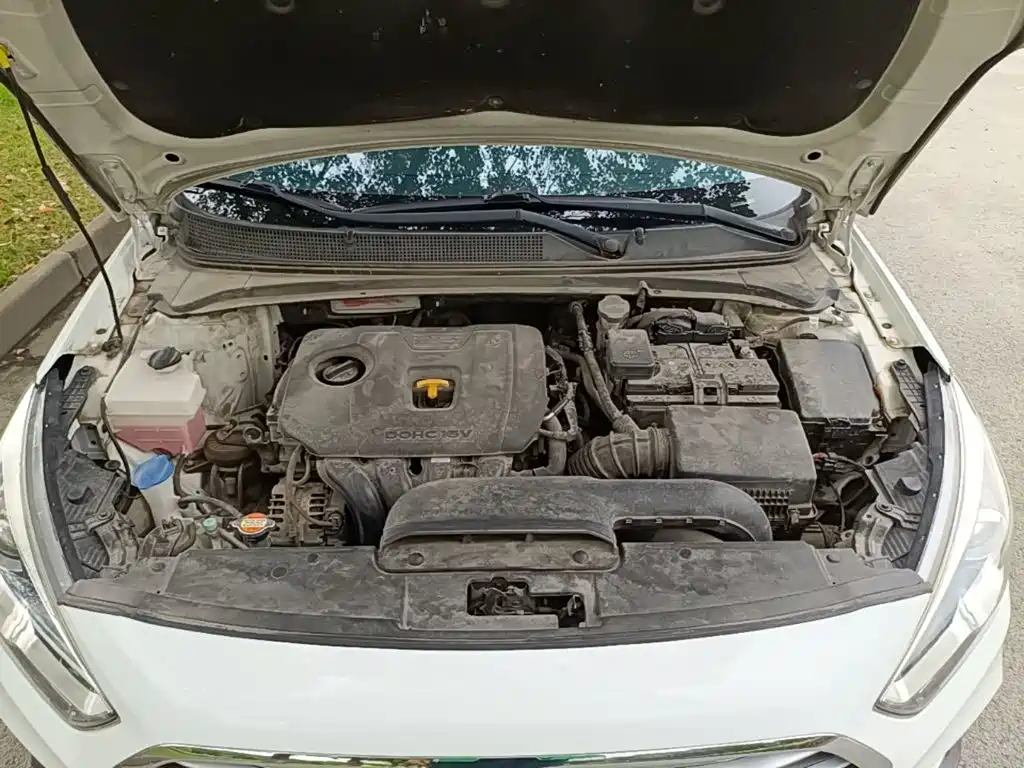 Hyundai Mistra — миниатюра 20