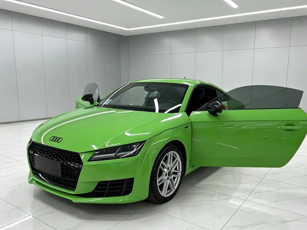 Купить Audi TT
