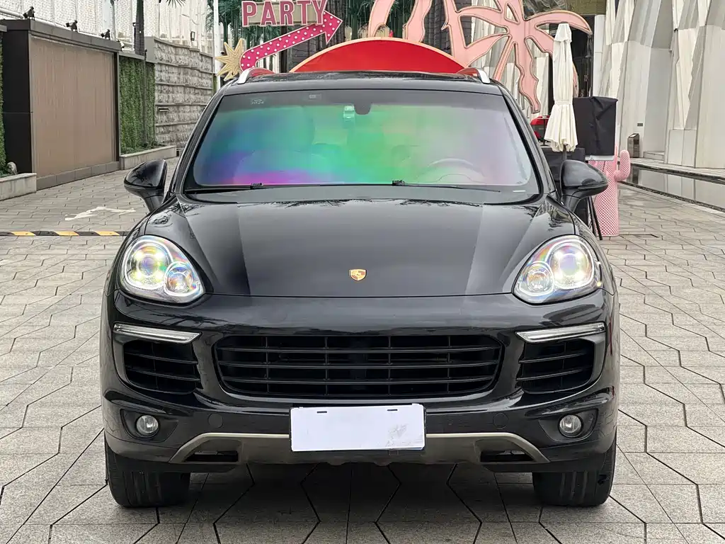 PORSCHE CAYENNE