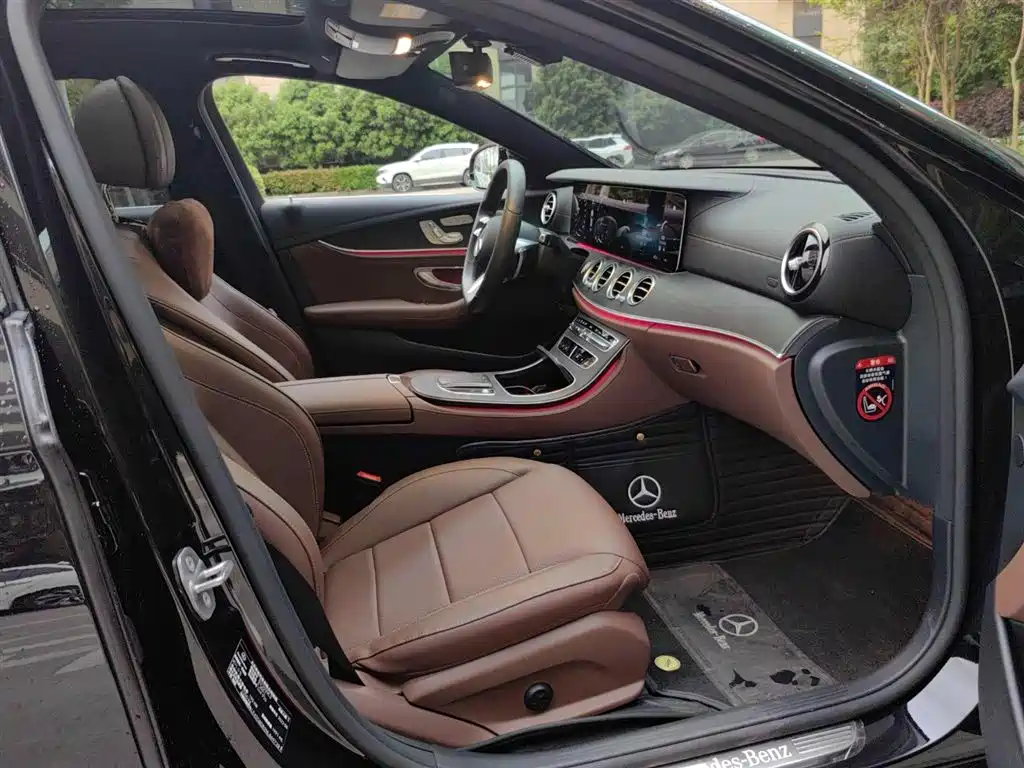 Mercedes-Benz E-Class E 2022 E 300 L Fashion