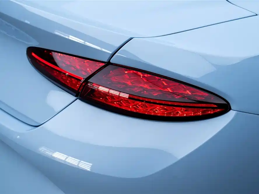 BENTLEY CONTINENTAL PLUG IN HYBRID