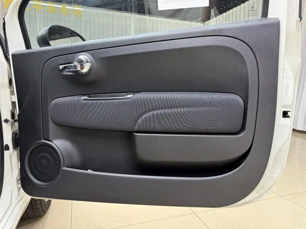 Fiat 500 2023 1.4L AT