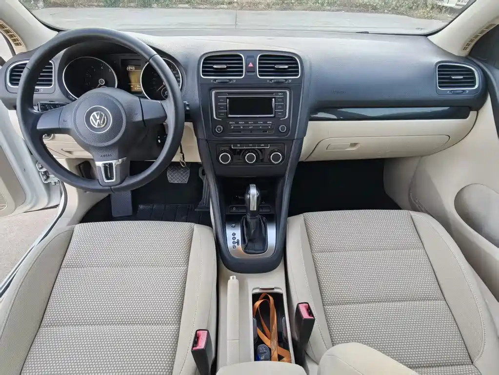 Volkswagen Golf — миниатюра 5