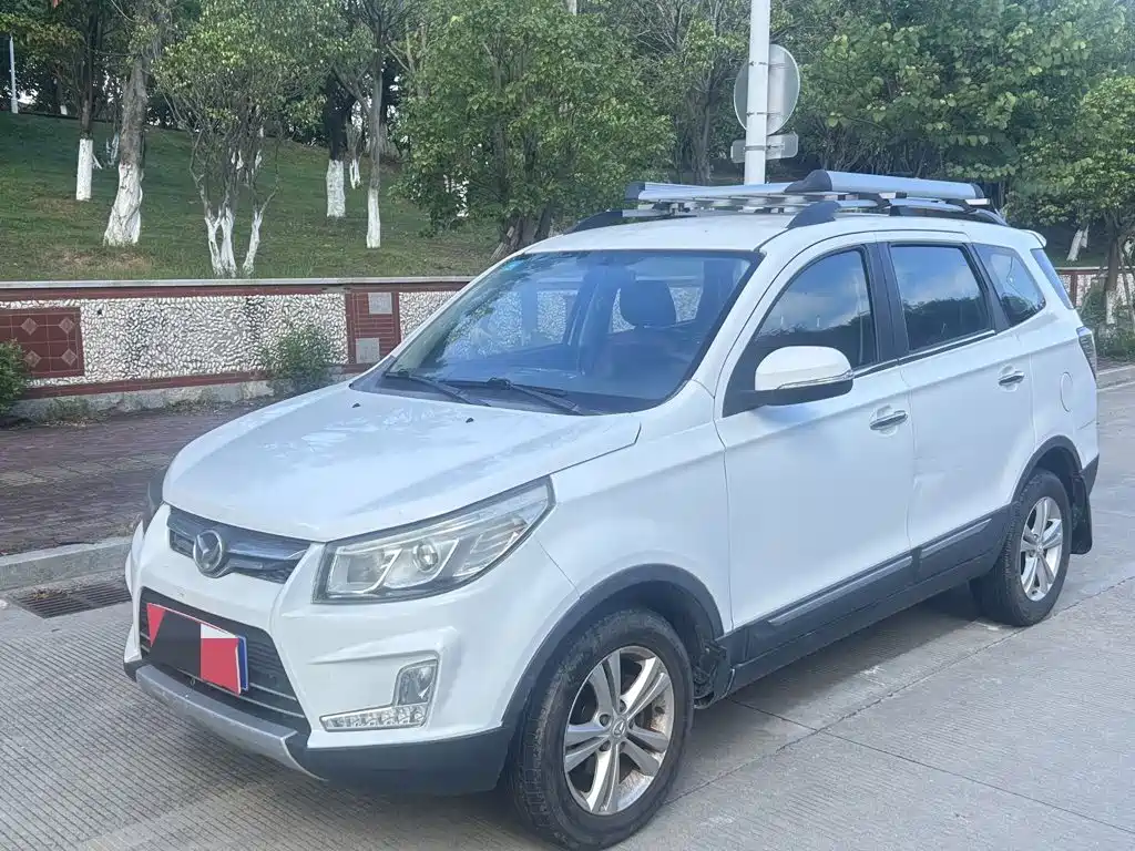 2016 BAIC Huansu S3 - zdjęcie 1 z 9