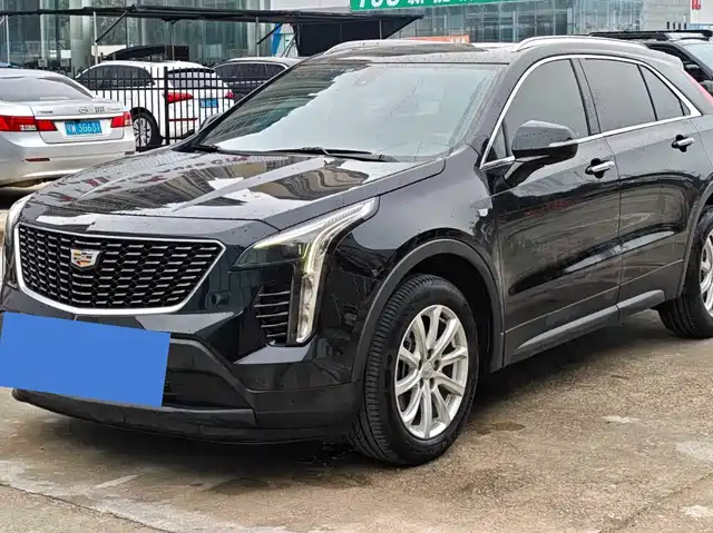 Cadillac XT4